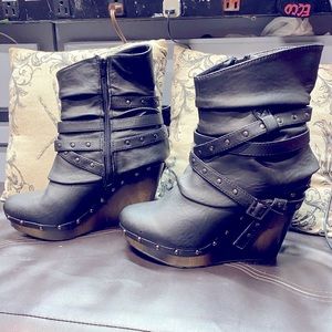 Not-Rated Black Wedge Boots size 9
